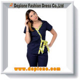 Hot Sale Fashion Designs Scrubs Uniform (DU909)