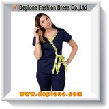 Hot Sale Fashion Designs Scrubs Uniform (DU909)