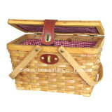 Gingham Lined Picnic Basket for Two with Folding Handles (FT1020)