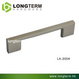 Modern Design Zinc Alloy Furniture Cabinet Pull Handle (LA-2004)