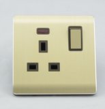 Wenzhou Good Quality 1 Gang 13A Metal Wall Switched Socket