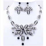 Summer Fashion Jewelry/ 2013 Zinc Alloy Plated with Antique Silver Black Rhinestone Party Necklace Set Earrings (PN-095)