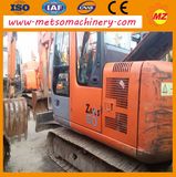 Hitachi 6 Ton Mini Excavator with Blade (Zx60)