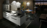 2015 New Design White UV Kitchen Furniture (FY5487)