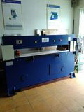 Precise Four Column Automatic Balance Hydraulic Cutting Machine