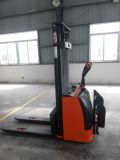 Niuli Full Stacker with Different Loading Capacities