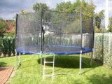 14ft Trampoline with Enclosure/Get81961