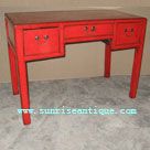 Elm Table