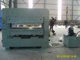 Four-Cylinder Fram Flat Vulcanizer (XLB-D(Y)1500X1500X1)