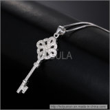 VAGULA Zircon Flower Key Style Necklace Jewellery (Hln16415)