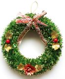 Christmas Wreath (tinsel+berry)