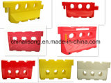 Plastic Safety Barriers Rotational Molding 3 Holes Beam Road Barrier