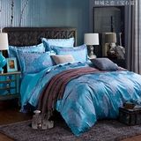 Love in a Fallen City - a New Concept of Bedding Quilt Set / Naked Reason (to outwit the power of textile)