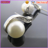 Hot Sale Elegant Comma Shape Pearl Jewellery Earrings (22305)