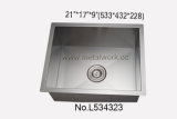 Handmade Stainless Steel Kitchen Sink for House and Restaurant