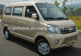 China Manufacturer Minibus Minivan
