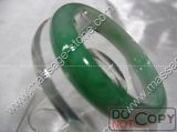 Green Jade Bracelet as Fashion Jewelry Decoration