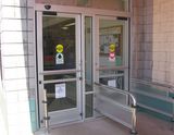 Label Automatic Door