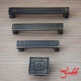 Zinc Alloy Furniture Hardware Pull Handle (39-20018)