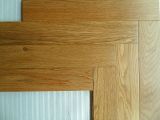 Zhongshan UV Lacquer Prefinished Herringbone Oak Solid Wood Flooring