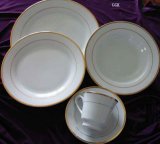 Porcelain Dinner Set (GGK)