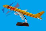 B757 DHL Polyresin Scale Model Plane