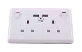 UK 5V2a Wall Socket Outlet with 2 USB Port 5V2a