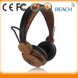 Promotional Special Wood Custom Earphone for MP3 PC iPad iPod
