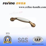 2015 New Ceramic Furniture Pull Handle in Zinc Alloy (M-573)