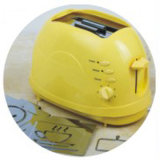 Toaster with Detachable Roasting Logo Yellow Color