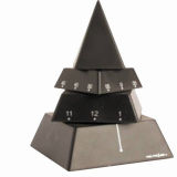 Bpyramid Clock (S-040)
