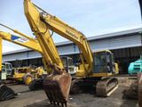 Komatsu PC200-6 Excavator