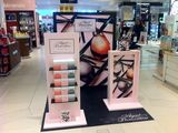 Display Cosmetics Stand