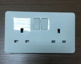 2015 New Design Double 13A Wall Switched Socket