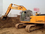 Kato Used Hydraulic Crawler Excavator (HD820R) with CE