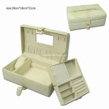 Elegant White PU Leather Jewelry Caskets with Buckle (HYjc006)
