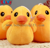 Hot Sale Yellow Duck Plush Pet Toy with Squeaker Bosw1088/20cm