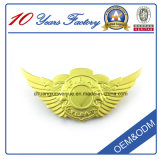 Beautiful Design Metal Lapel Pin with Golden Plated