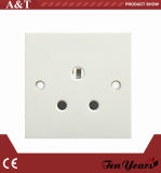CE Approved 15A Unswitched 3- Round Pin Socket Outlet