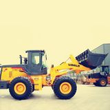 5 Ton Front Shovel Loader with C6121 Engine (W153)