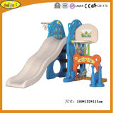 2015 Latest Kids Indoor Plastic Slide with Basketball Stand