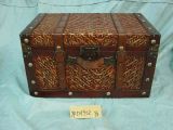 Antique Wooden Box with Cane Decoration On Surface (YP503902)
