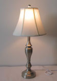 Modern European Style Metal Table Lamp (SFM0556)