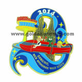 Gold Plating Metal Badge with Color Enamel