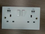 Hot Sale! ! Double 3-Feet Square Electrical 13 AMP Switched Socket with USB