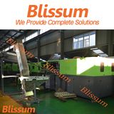 Automatic Plastic Bottle Blowing Machine/Machinery