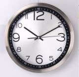 Metal Wall Clock with 12