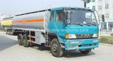 Economic Price 6X4 Oil Tanker Truck