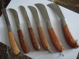 Hunting Knife With Wood Handle (EH5532)