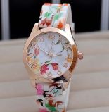 Fashion Quartz Wrist Watch (XM703506)